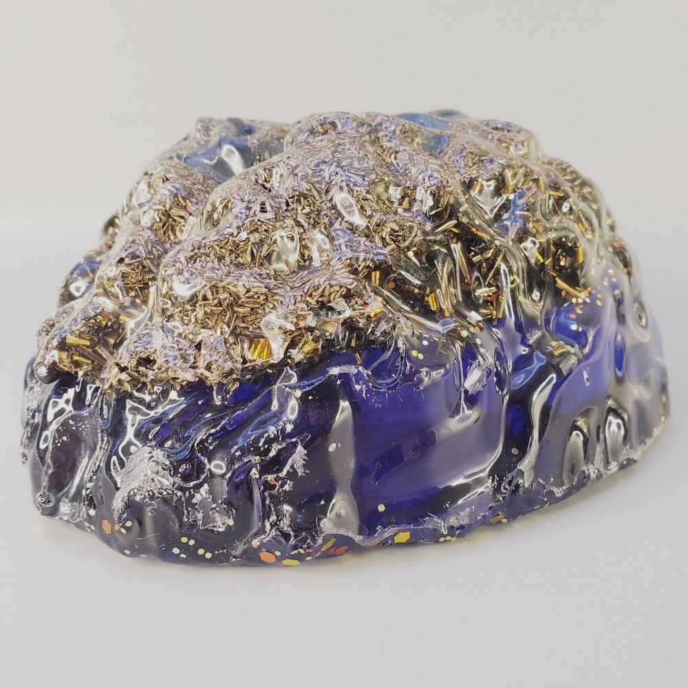 Resin Human Brain Blue Cerebrum Glitter Handemade Halloween Decor Spooky Creepy